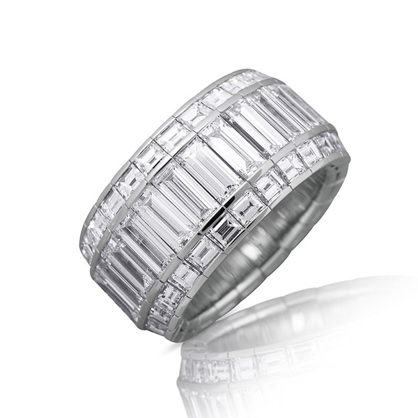 Picchiotti Xpandable™  Emerald Cut Diamond Ring